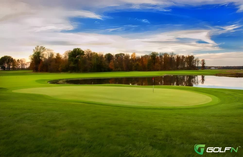 Red Hawk Run Golf Course in Findlay, Ohio — semi-private, 18-hole golf course, designed by Arthur Hills (1999)