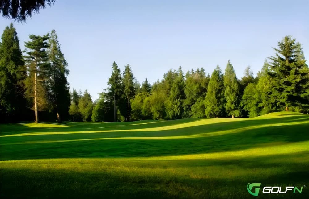 Semiahmoo Golf & Country Club in Blaine, Washington — resort, 18-hole golf course, designed by Arnold Palmer (1986)