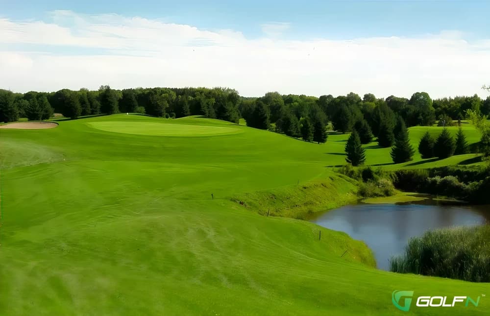 Bristol Ridge Golf Course in Somerset, Wisconsin — public, 18-hole golf course, designed by Kevin Cloonis
