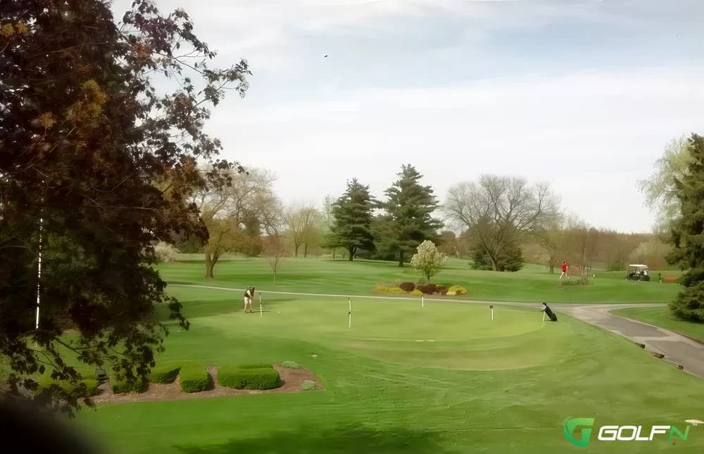 Maplecrest Country Club in Goshen, Indiana — private, 18-hole golf course
