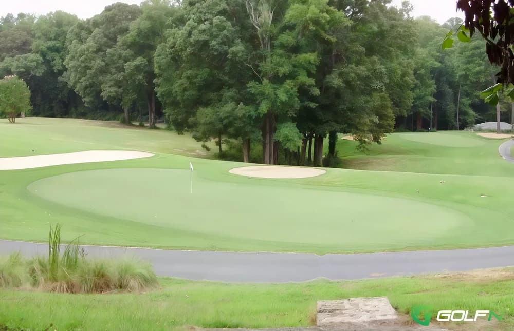 Karoonda Golf Club in Karoonda, South Australia β 9-hole golf course, designed by Garrett Gill