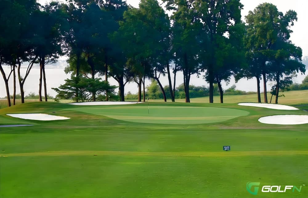 Rocky Point Golf Course in Essex, Maryland — public, 18-hole golf course, designed by Russell Roberts (1971)