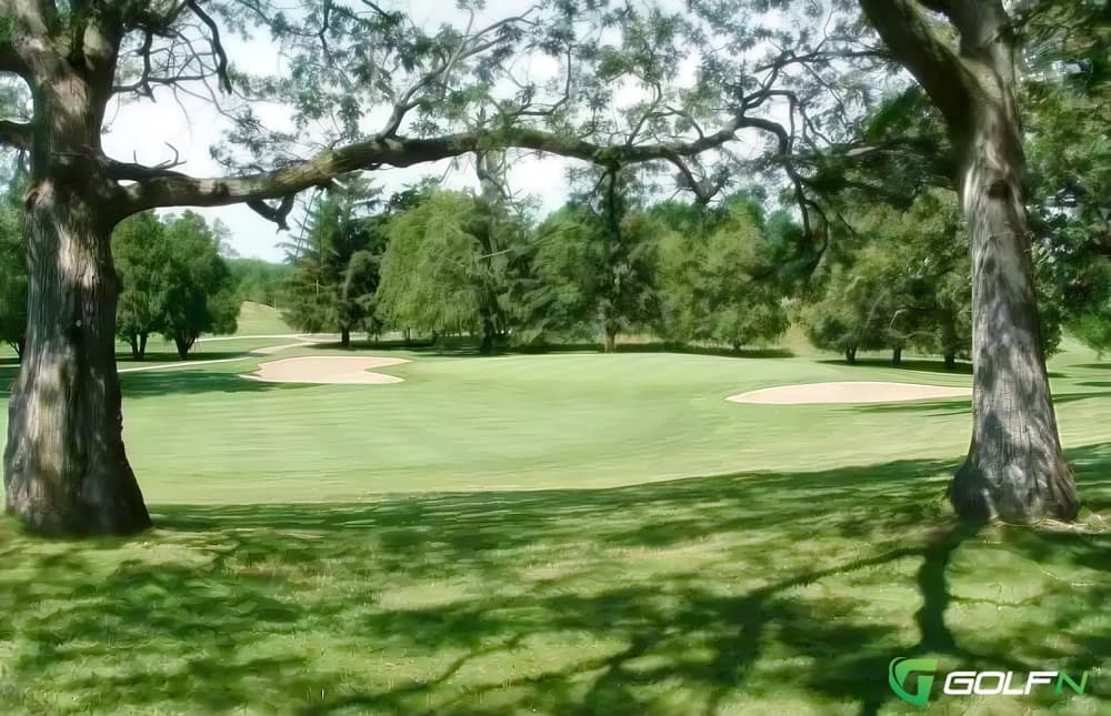 Old Hickory Golf Club in Beaver Dam, Wisconsin — semi-private, 18-hole golf course, designed by Tom Bendelow (1920)
