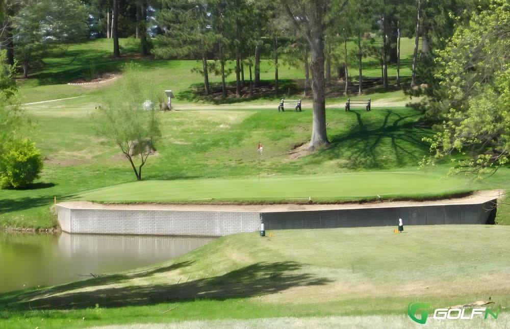 Hickory Hills Golf Club in Brownstown, Indiana — semi-private, 18-hole golf course, designed by Harold England