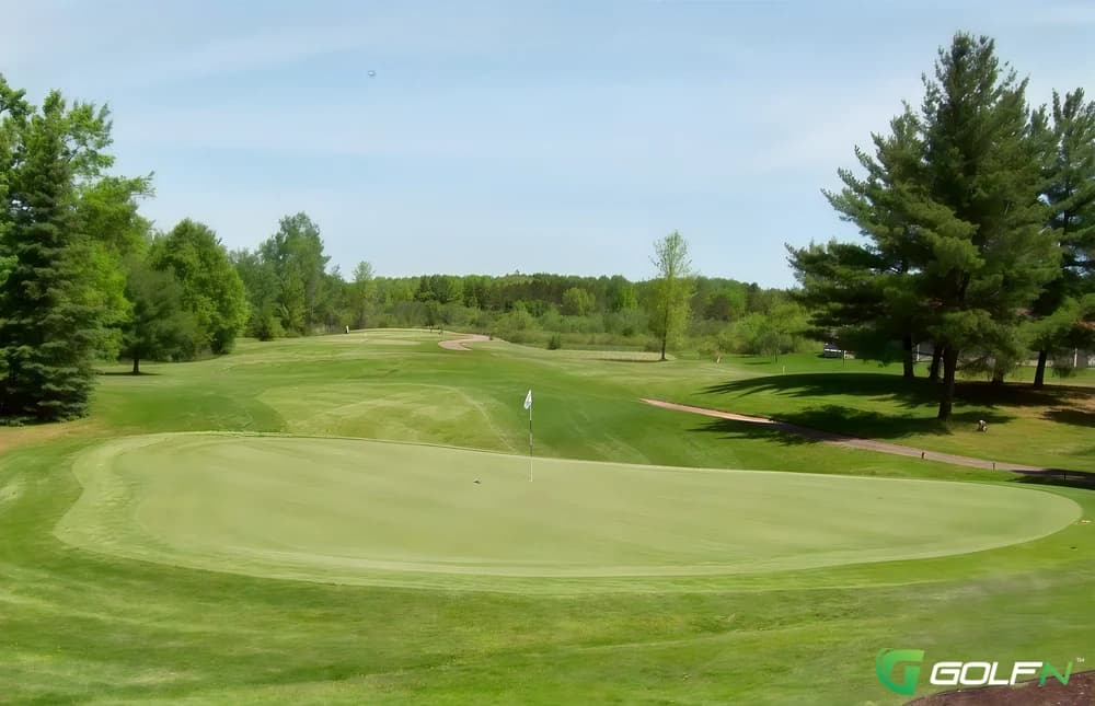 Chequamegon Bay Golf Club in Ashland, Wisconsin — public, 18-hole golf course, designed by Garrett Gill (1999)