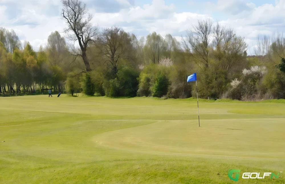 Ravenmeadow & Perdiswell Park Golf Club in Worcester, England — public, 18-hole golf course