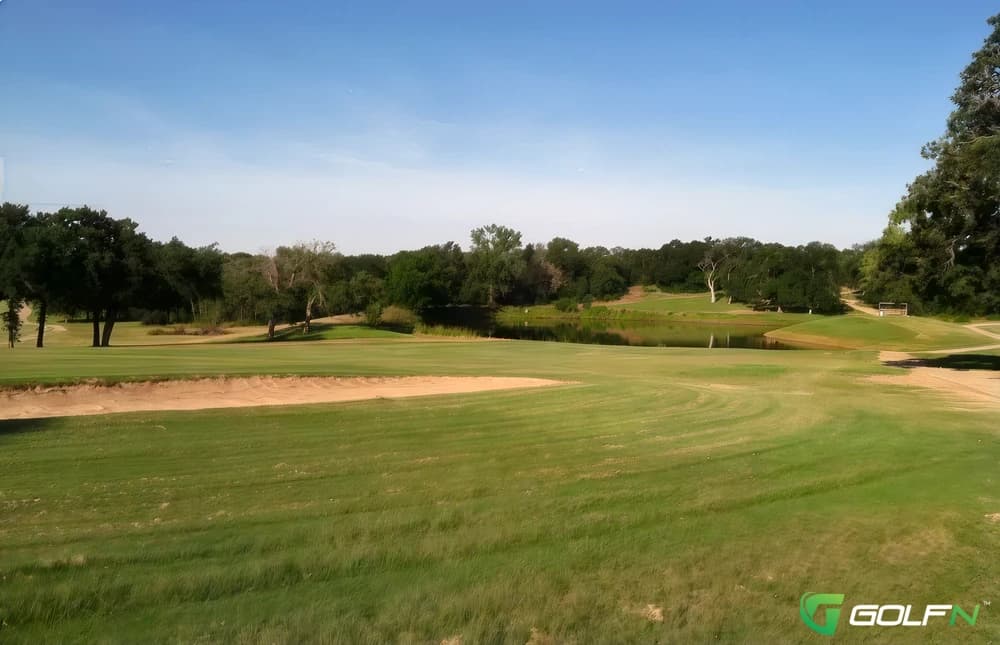 Cameron Country Club in Cameron, Texas — private, 9-hole golf course