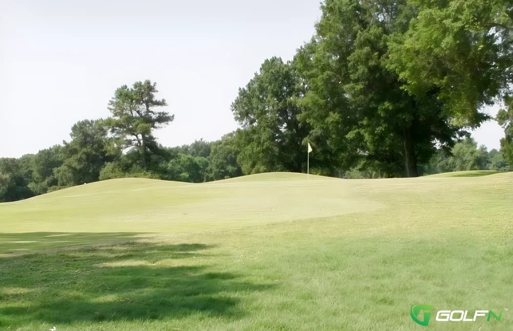 Par 3 - Windyke Country Club in Memphis, Tennessee — private, 36-hole golf course, designed by John Frazier