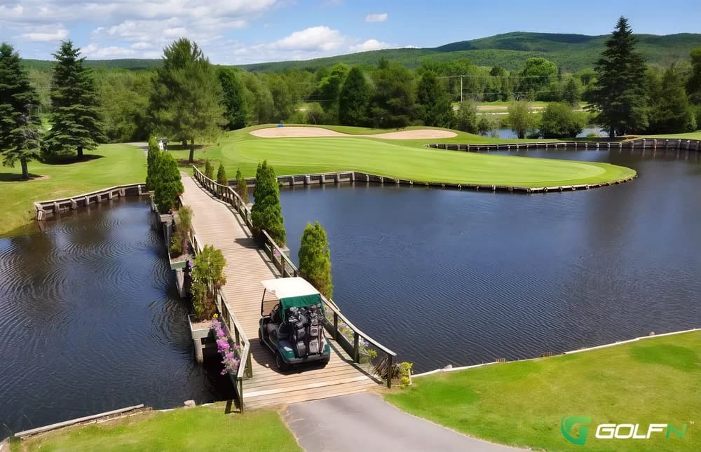 St. Jean De Matha Club De Golf in Saint-Jean-de-Matha, Quebec — semi-private, 18-hole golf course