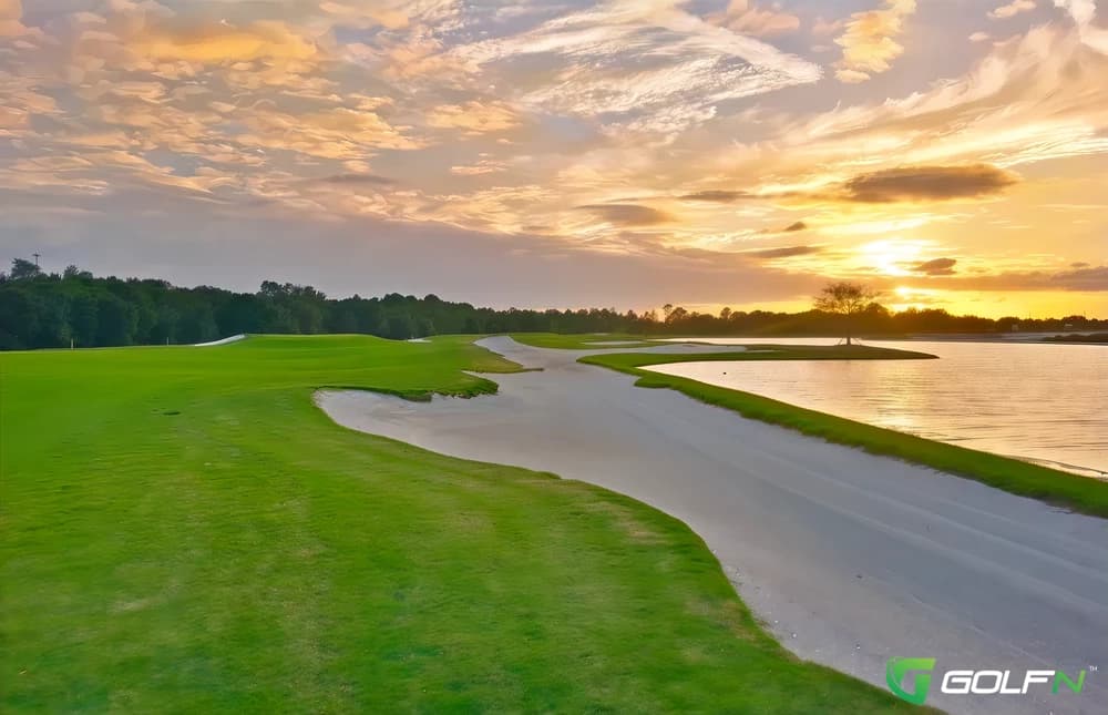 Commander - Lakewood National Golf & Country Club in Lakewood Ranch, Florida — resort, 18-hole golf course, designed by Arnold Palmer (2017)