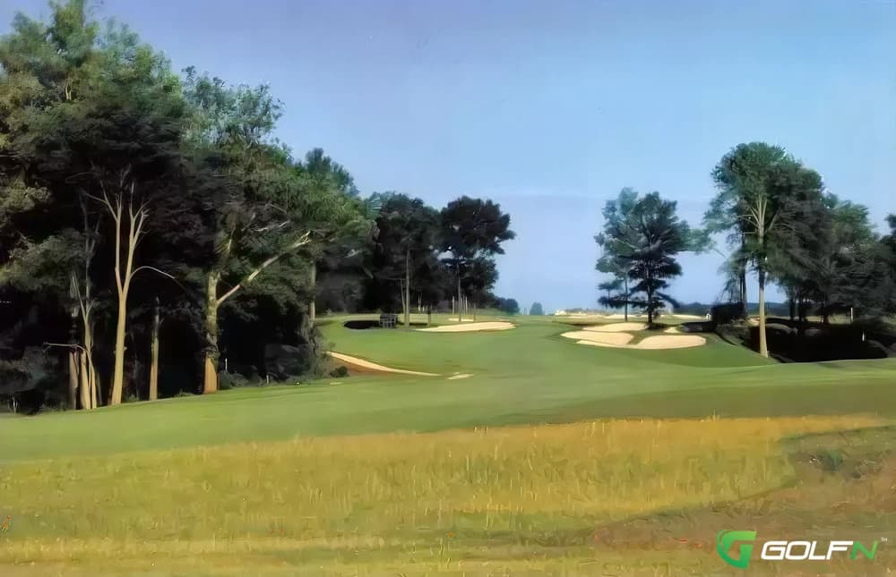 Links at Heartland Crossing in Camby, Indiana — public, 18-hole golf course, designed by Steve Smyers (1998)