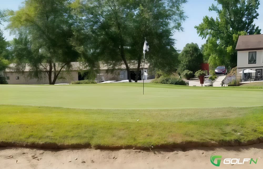 Old Orchard Country Club in Pittsfield, Illinois — private, 9-hole golf course