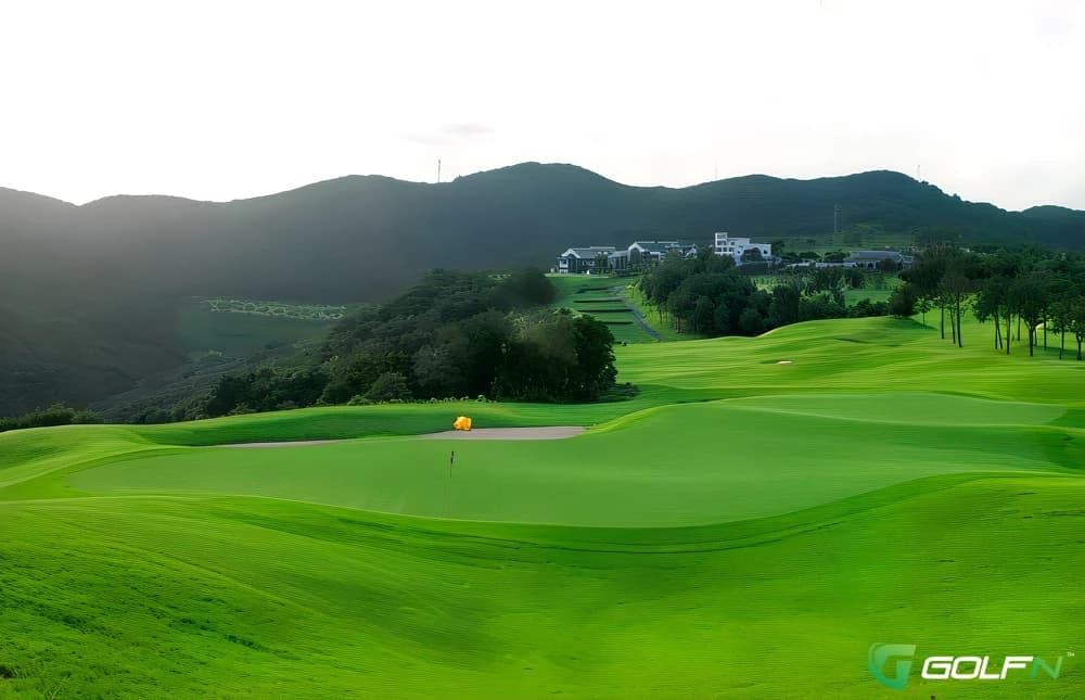 Jeongsan Country Club ~ Sun in Gimhae-si, Gyeongsangnamdo β private, 27-hole golf course, designed by Ron Fream (2005)