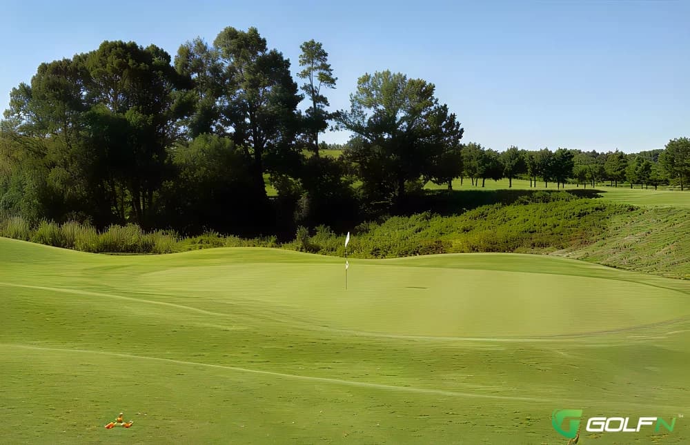 Apple Mountain Resort in Clarkesville, Georgia — public, 18-hole golf course, designed by Phillip Ballard