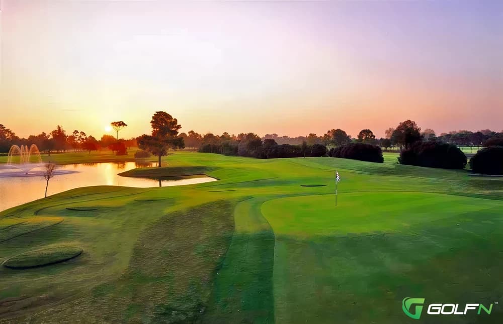 Bardmoor Golf & Tennis Club in Seminole, Florida — semi-private, 18-hole golf course, designed by William Diddel (1974)