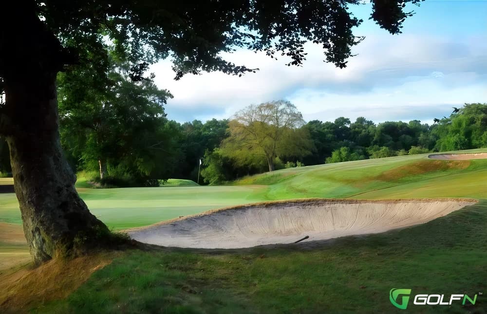 Carluke Golf Club in Carluke, Scotland — private, 18-hole golf course