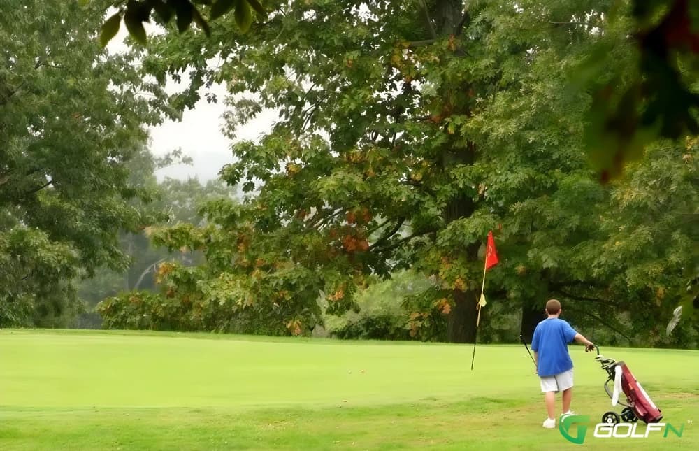 Carter Caves State Resort Park Golf Course in Olive Hill, Kentucky — resort, 9-hole golf course