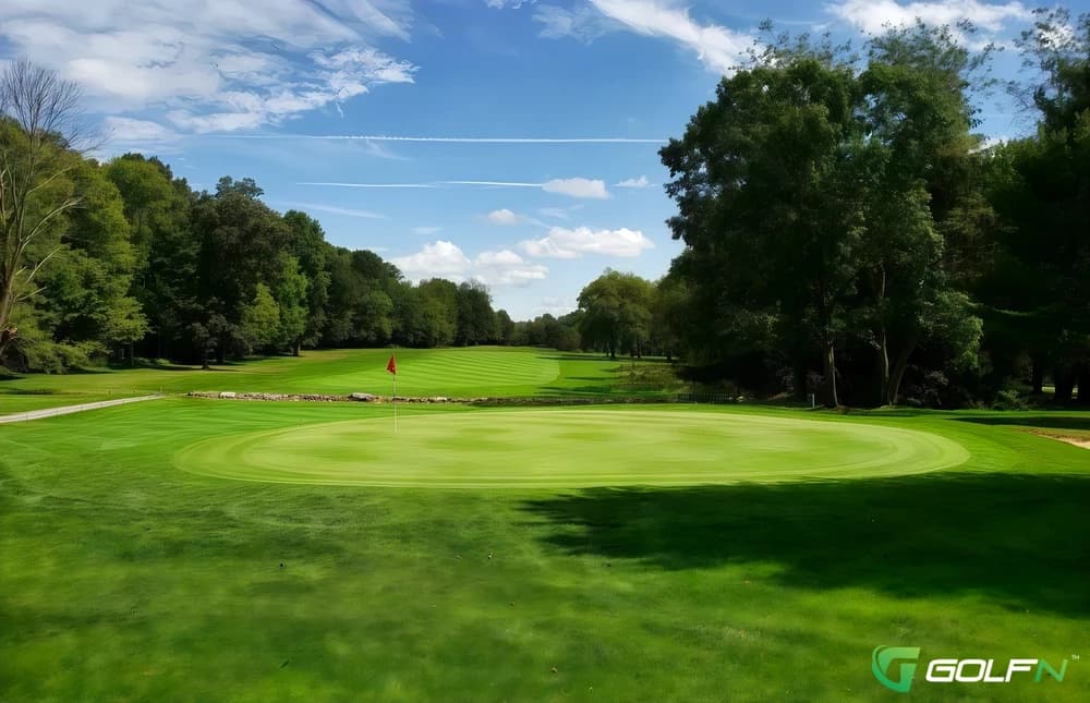 Slippery Rock Golf Club in Slippery Rock, Pennsylvania — semi-private, 18-hole golf course