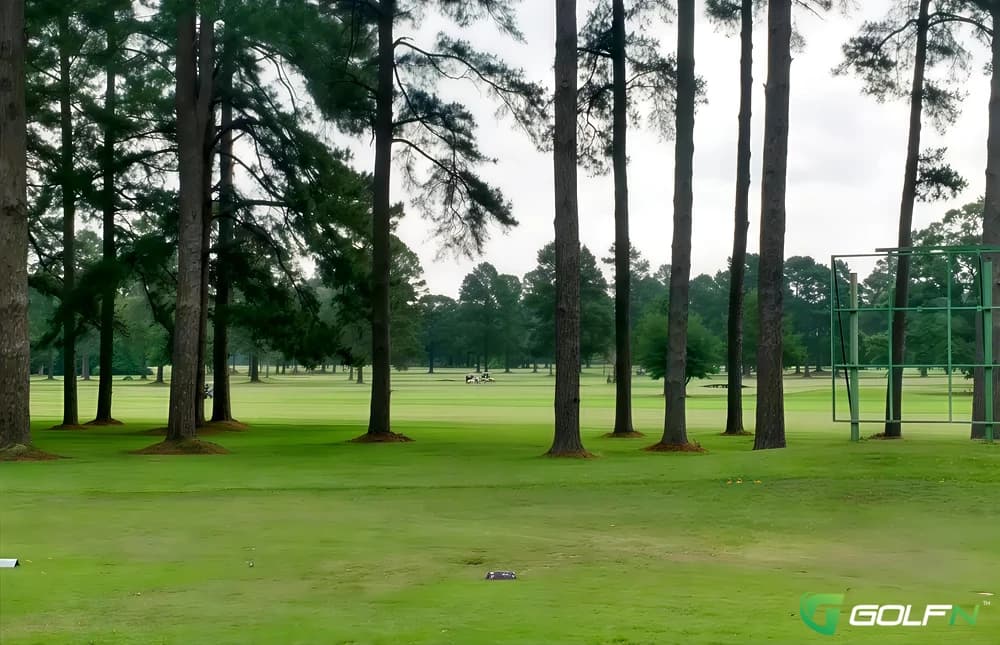 Prairie Country Club in Crossett, Arkansas — private, 9-hole golf course