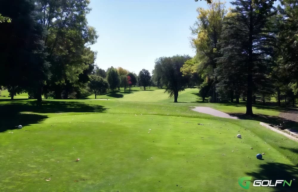 Interlaken Golf Club in Fairmont, Minnesota — semi-private, 18-hole golf course, designed by Don Herfort (1967)