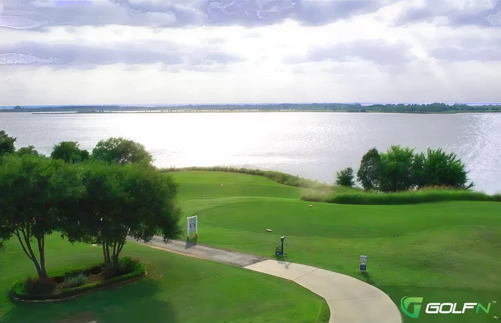 Stewart Peninsula Golf Course in The Colony, Texas — public, 18-hole golf course, designed by Tripp Davis (1998)