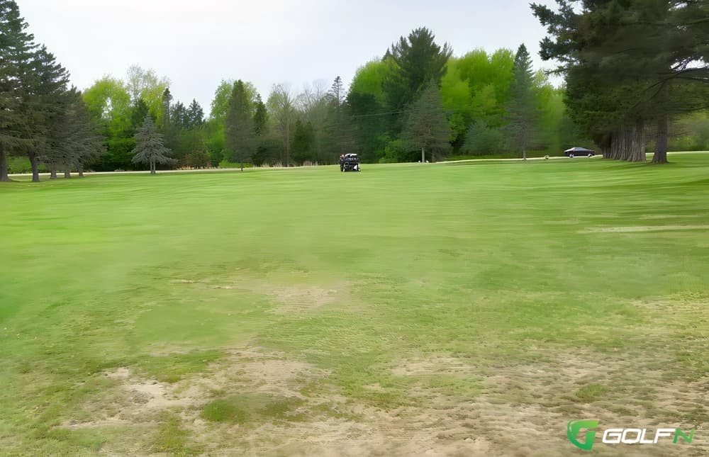 Big Lake Golf Club in Cloquet, Minnesota — public, 9-hole golf course, designed by Jal Angle