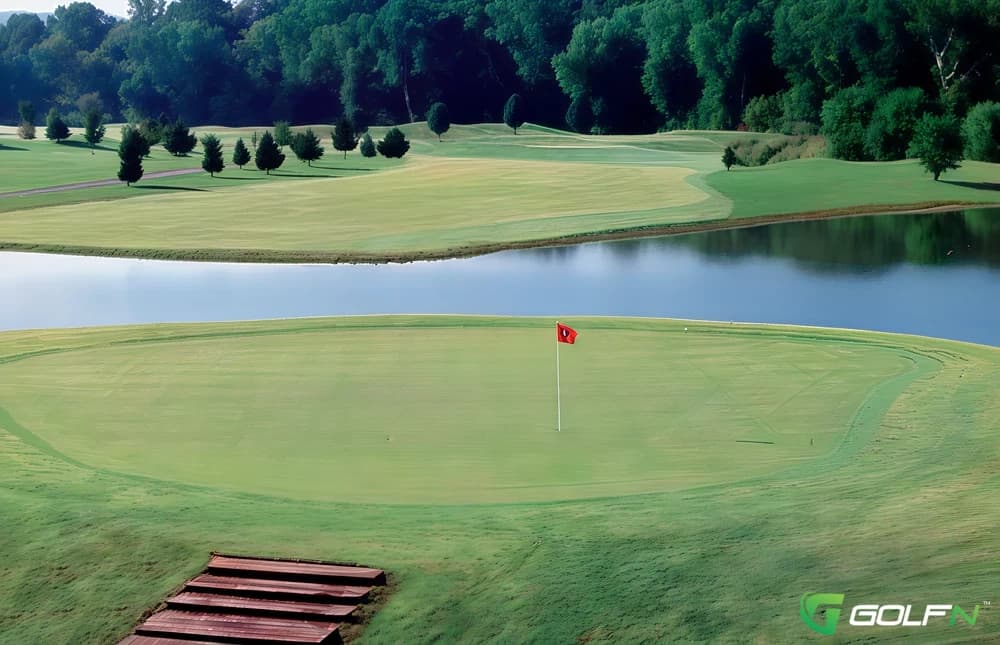 Franklin Bridge Golf Club in Franklin, Tennessee — public, 18-hole golf course, designed by Gary Baird (1970)