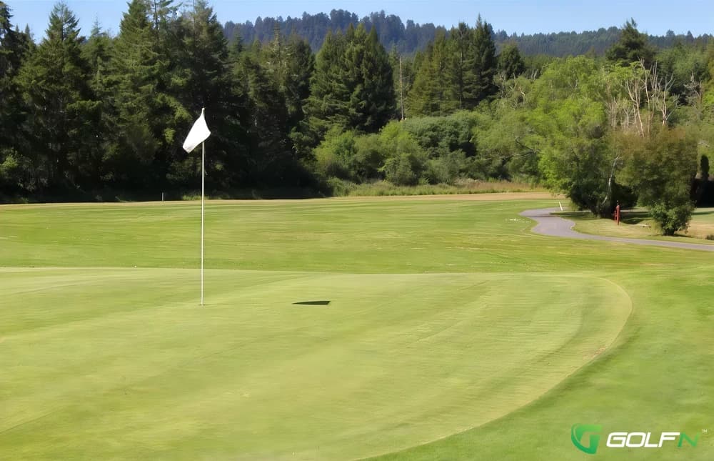 Cross Creek Plantation in Seneca, South Carolina — private, 18-hole golf course