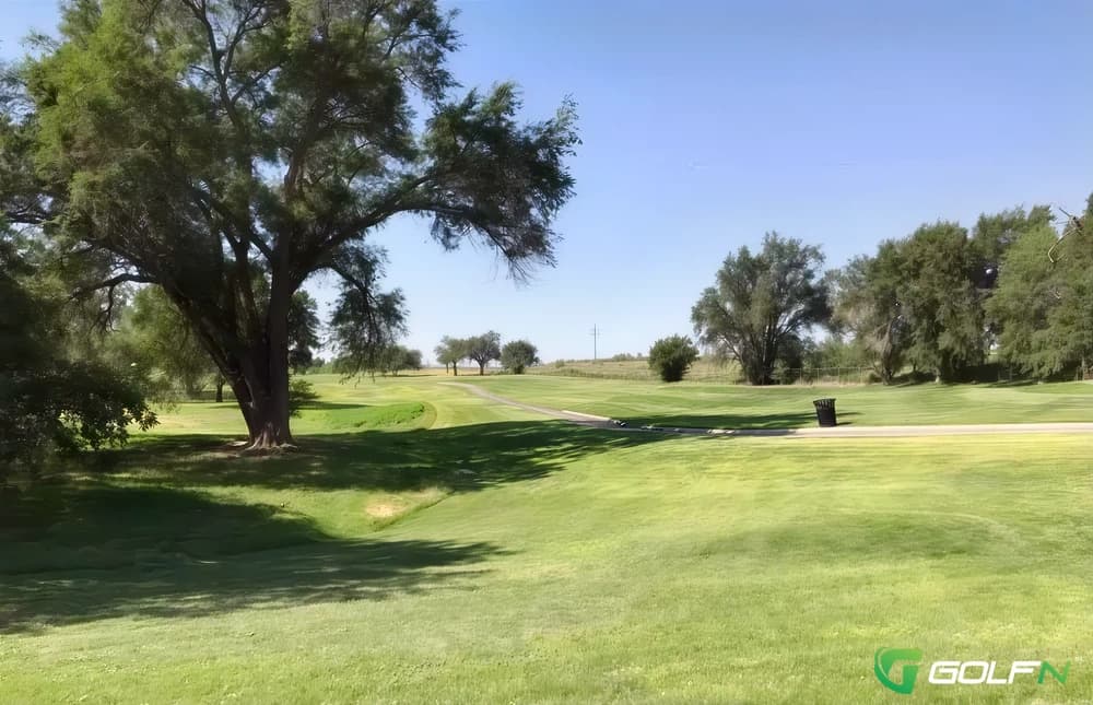 Wildhorse - Ross Rogers Golf Complex in Amarillo, Texas — public, 18-hole golf course, designed by Charles Howard