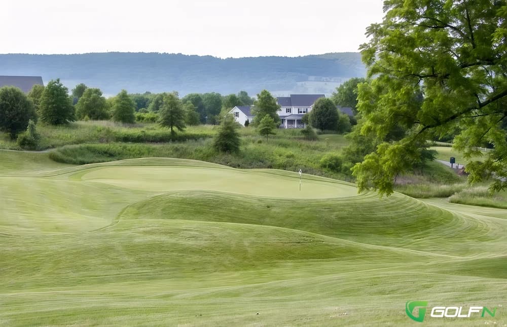 Stoneleigh Golf Club in Round Hill, Virginia — private, 18-hole golf course, designed by Lisa Maki (1992)