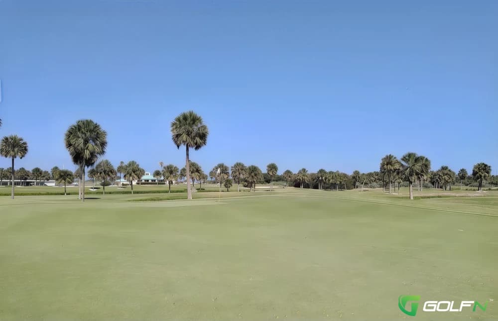 Spessard Holland Golf Course in Melbourne Beach, Florida — public, 18-hole golf course, designed by Arnold Palmer (1977)