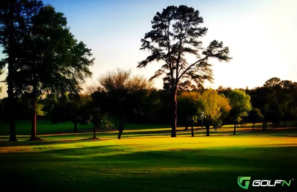 Center Country Club in Center, Texas — public, 9-hole golf course