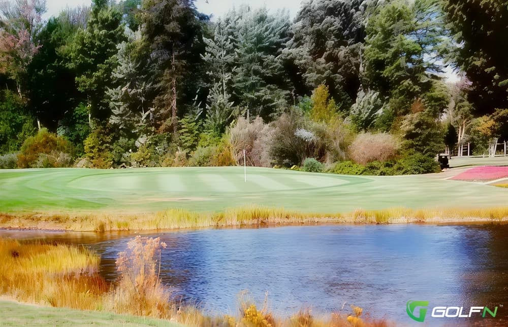 Eighteen - Westwind Golf Course in Muskegon, Michigan — public, 27-hole golf course