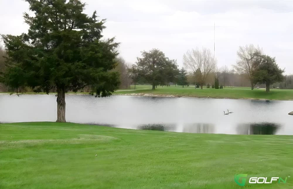 Flint Hills Municipal Golf Course in Burlington, Iowa — public, 18-hole golf course