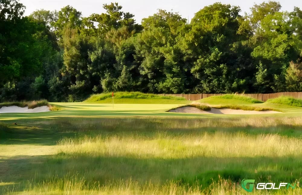 Richmond Golf Club in Richmond, England — public, 18-hole golf course, designed by Tom Dunn (1891)