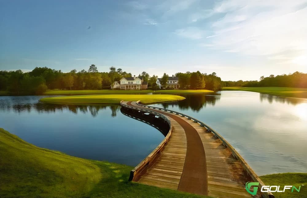 Savannah Quarters Country Club in Pooler, Georgia — private, 18-hole golf course, designed by Bob Cupp (2006)