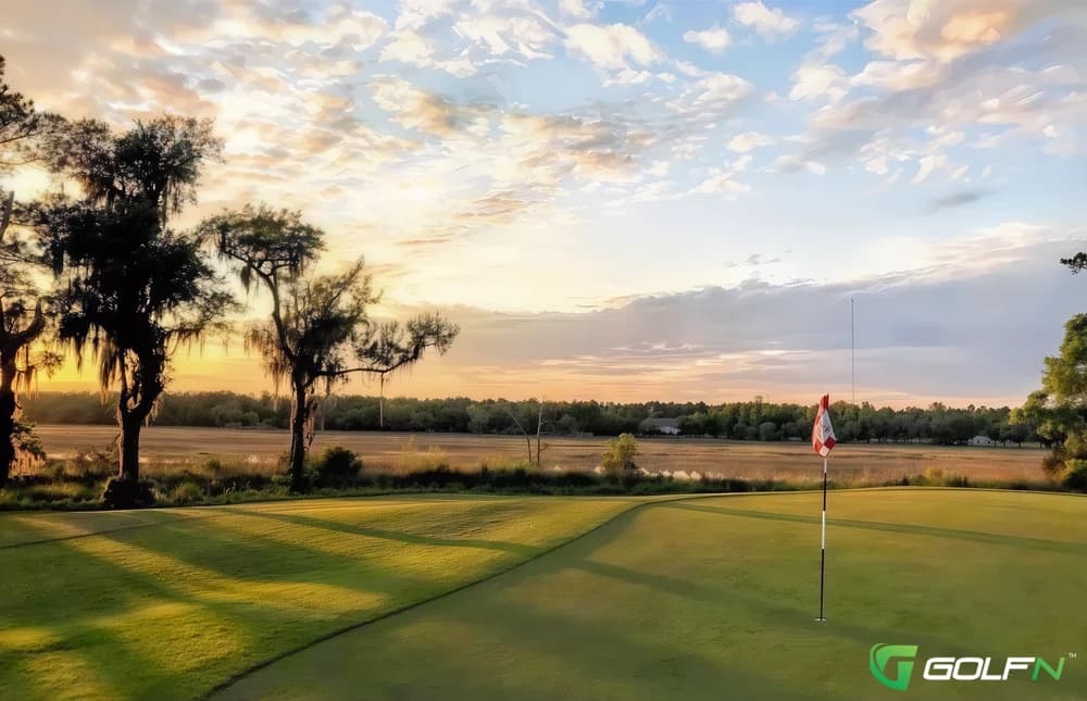 Sapelo Hammock Golf Club in Shellman Bluff, Georgia — semi-private, 18-hole golf course, designed by Rusty Simmons