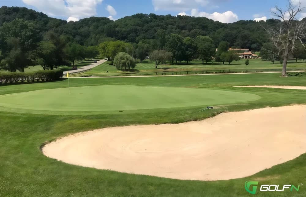 Club At Shadow Lakes in Aliquippa, Pennsylvania — private, 18-hole golf course, designed by Ferdinand Garbin (1974)