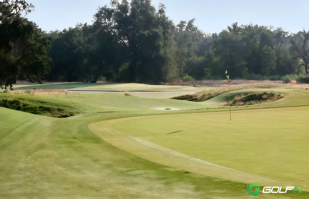Dragonfly Golf Club in Madera, California — public, 18-hole golf course, designed by Gary Baird (1999)