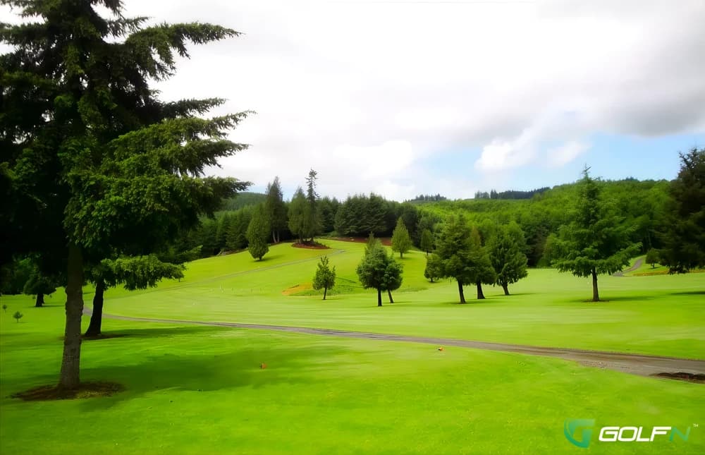 Northwest National Golf And Country Club in Saint Helens, England — public, 18-hole golf course, designed by Bill O'Meara
