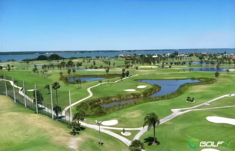 Lakes - Cocoa Beach Country Club in Cocoa Beach, Florida — public, 27-hole golf course, designed by Charles Ankrom (1968)