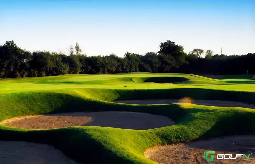 South - Station Creek Golf Club in Gormley, Ontario — private, 18-hole golf course, designed by Paul Takahashi (2004)