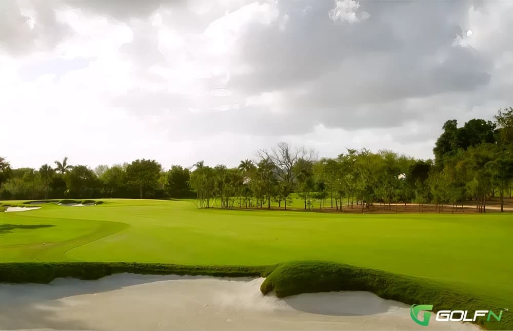 Pine Tree Golf Club in Boynton Beach, Florida — private, 18-hole golf course, designed by Dick Wilson (1961)