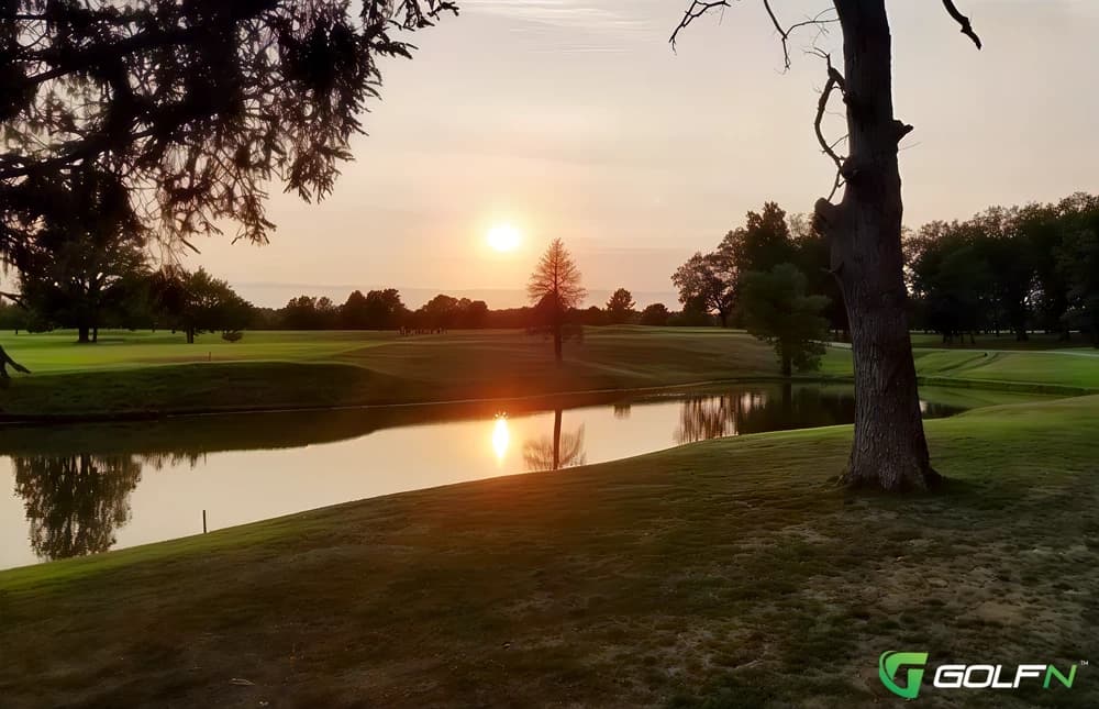 Flora Golf And Country Club in Flora, Illinois — public, 9-hole golf course
