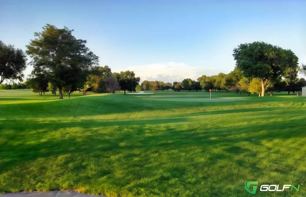 Jackrabbit Run Golf Course in Grand Island, Nebraska — public, 18-hole golf course, designed by Frank Hummel (1977)