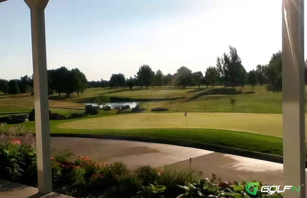 Rolling Greens Golf Club in Mount Sterling, Illinois — public, 18-hole golf course