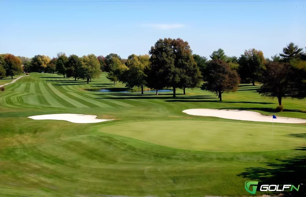 Valle Vista Country Club in Greenwood, Indiana — semi-private, 18-hole golf course, designed by Bob Simmons