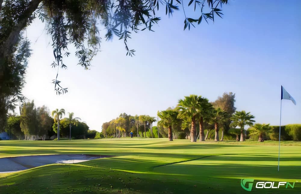 3 Par At Four Points in San Diego, California — resort, 9-hole golf course, designed by David Smith (1997)