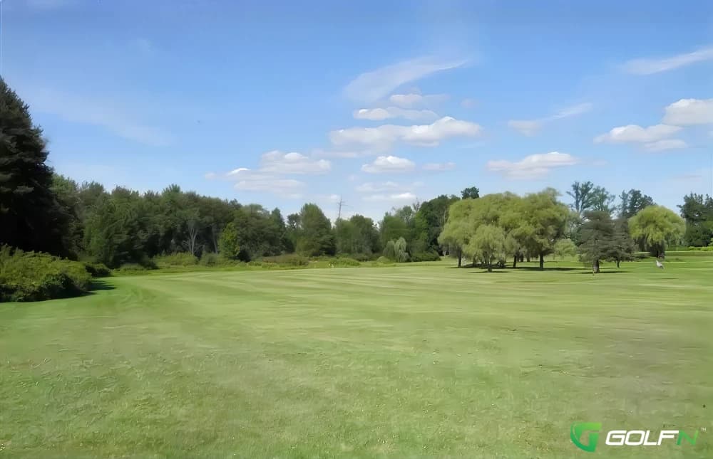 Bay Meadows Golf Club in Queensbury, New York — public, 9-hole golf course, designed by Warren Gallagher