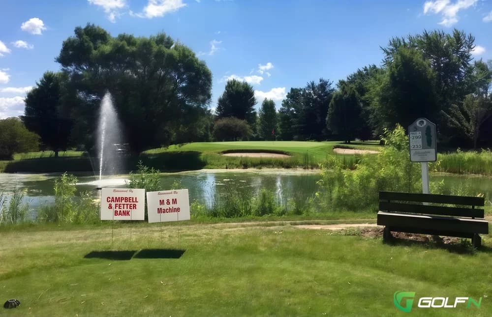 Elks Country Club in Kendallville, Indiana — semi-private, 9-hole golf course